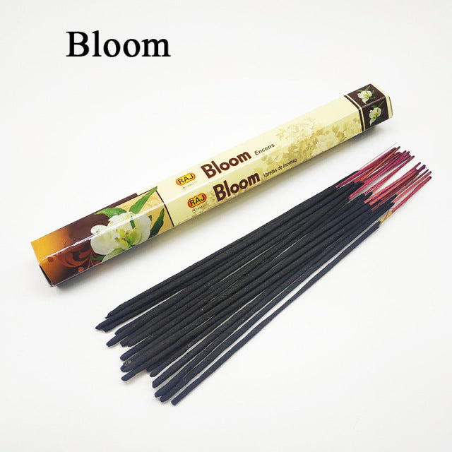 Tranquil White Sage Tibetan Incense Sticks: Elevate Meditation & Relaxation - Pawsitive Vibes